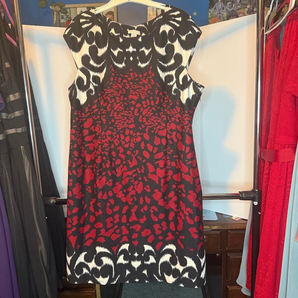Chico's size 3 Red and Black Abstract Sleeveless Mini Dress - Picture 7 of 7
